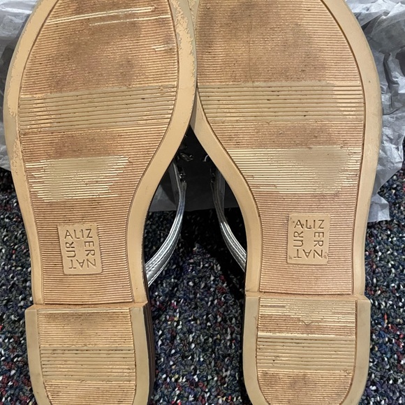 SOLD NOT FOR SALE Naturalizer Fallyn silver strap & clear rhinestone - Picture 11 of 11